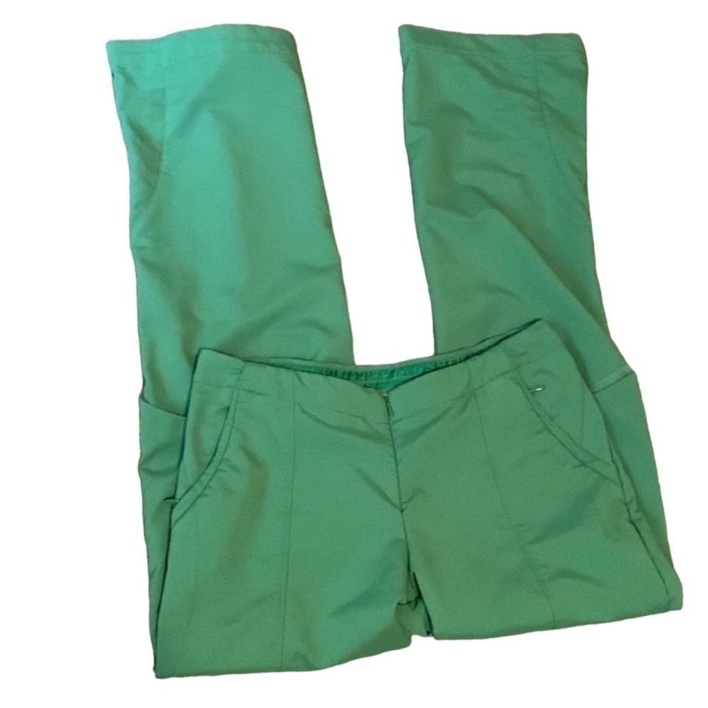 Nike Athletic pants Green Size Medium (8-10)